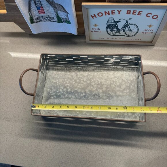 Large Galvanized Metal Tray – Farmhouse Style - Picture 9 of 10